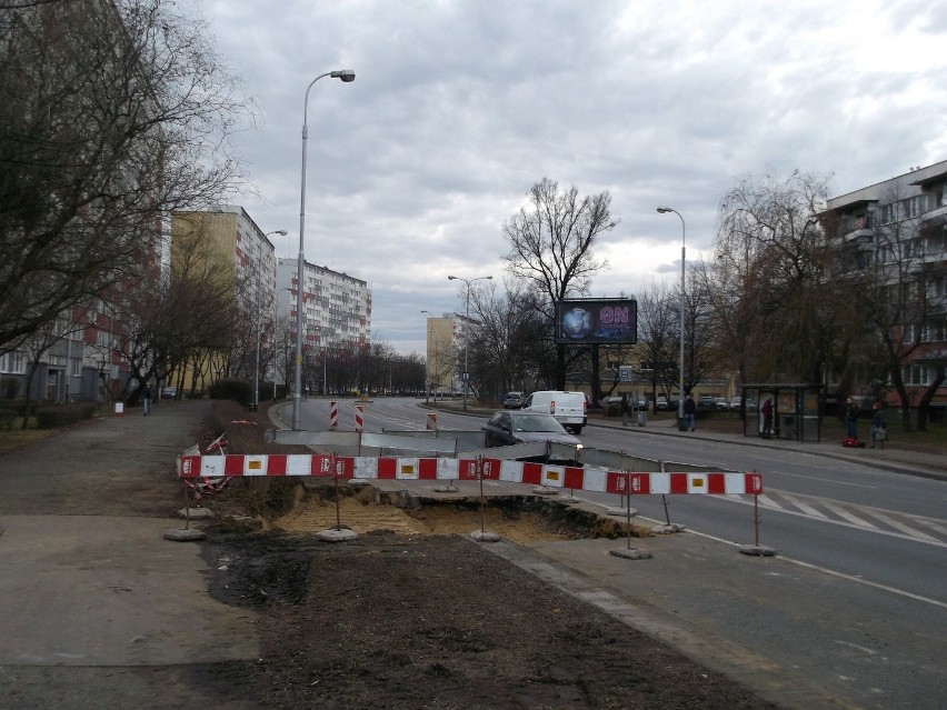 Wrocław: Popowicka rozkopana. Uwaga na utrudnienia w ruchu