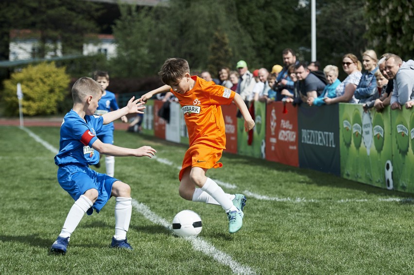 Droga do marzeń zaczyna się na kujawsko-pomorskich podwórkach. Ostatnie dni zapisów do XX edycji "Z Podwórka na Stadion o Puchar Tymbarku"