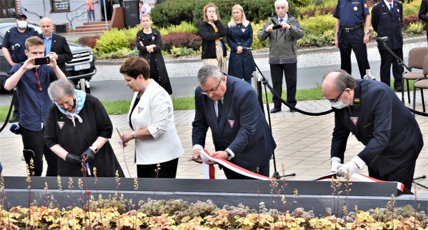 Oświęcim. 80. rocznica pierwszego transportu do Auschwitz. Prezydent Andrzej Duda: Pochylamy głowy nad tragedią naszych rodaków