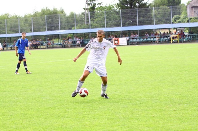 Mariusz Kapłon zdobył pięknego gola na 1-0 dla Ruchu.