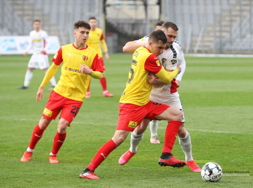 Fortuna 1 Liga. Korona Kielce rozbita przez lidera. Przegrała zaległy mecz z Bruk-Betem Termalica Nieciecza 2:6