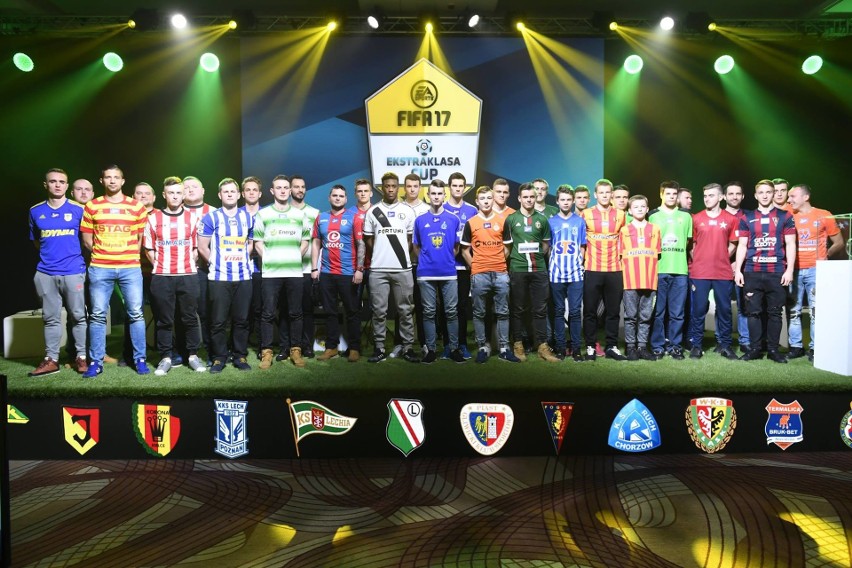 Wszyscy uczestnicy turnieju Ekstraklasa Cup
