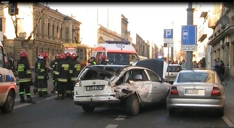 Wypadek Piotrkowska. Dwie osoby nie żyją. Motorniczy był pijany! Posłuchaj, co mówił po wypadku