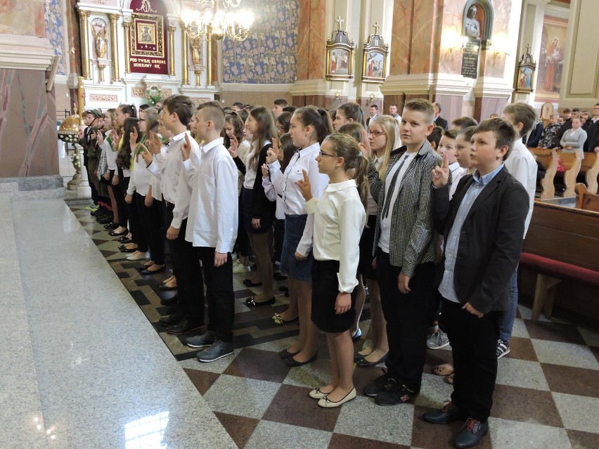 Uroczystość odbyła się nie w szkole, ale w kościele