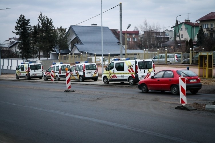 Do wieczora kostka zniknęła z powierzchni niemal całego...