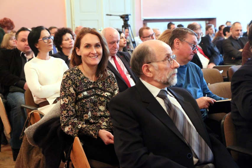 25 lat Wydziału Politologii UMCS. Kurier Lubelski został uhonorowany pamiątkowym medalem (ZDJĘCIA)