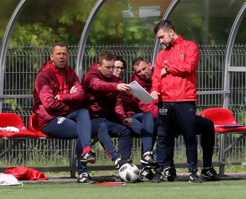 Piotr Łęczyński podczas meczu juniorów starszych Pogoni...