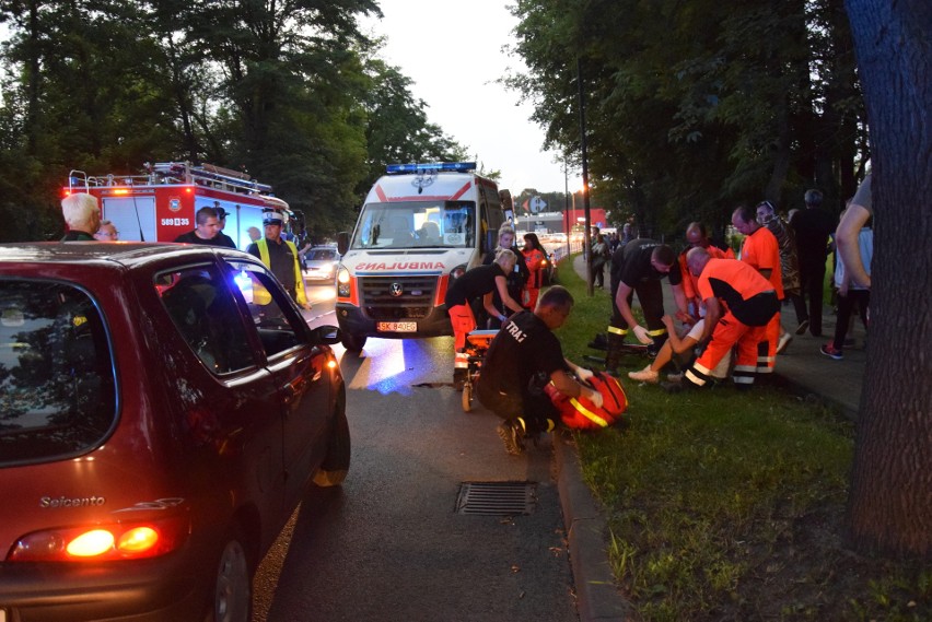 Pijany rowerzysta wjechał w samochód