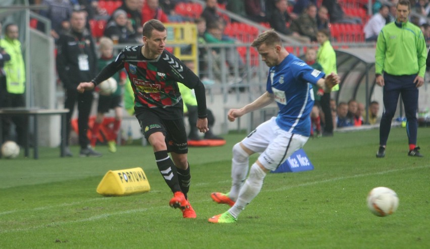 GKS Tychy – Sandecja 2:1. Tyszanie nad kreską! ZDJĘCIA