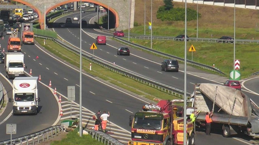 Wypadek na A4 przy węźle Brzesko