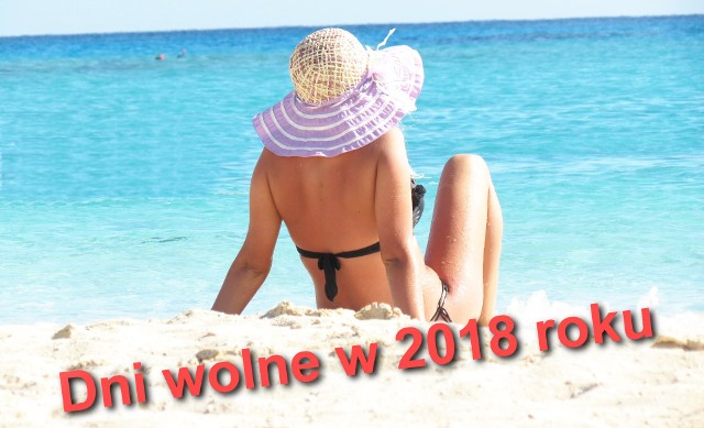 Kilka świąt w 2018 roku wypada idealnie, by zaplanować długi weekend. Inne przypadają w niedzielę, więc nici z dodatkowego dnia wolnego... Kiedy wypadają święta w 2018 roku. W jakie dni w 2018 roku nie idziemy do pracy? Sprawdźcie na następnych stronach!