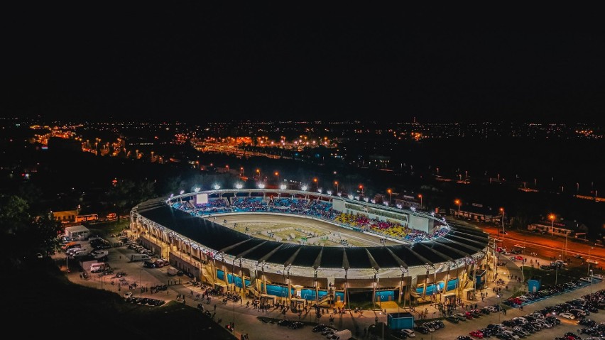 Tak efektownie prezentuje się stadion Orła przy ul. 6...