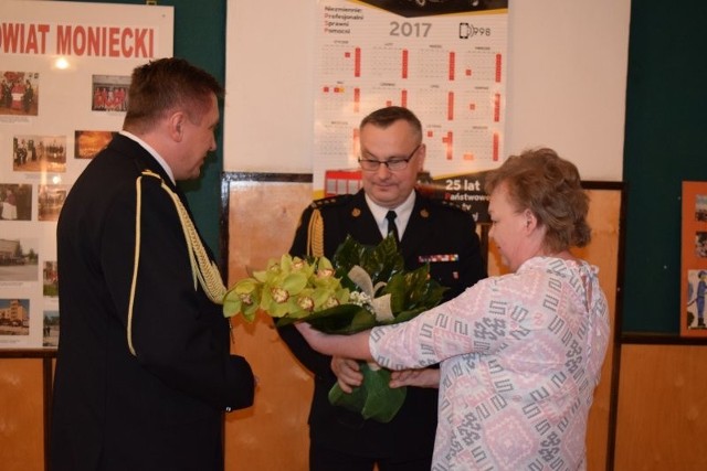 Uroczyste pożegnanie Komendanta Powiatowego Państwowej Straży Pożarnej w Mońkach.