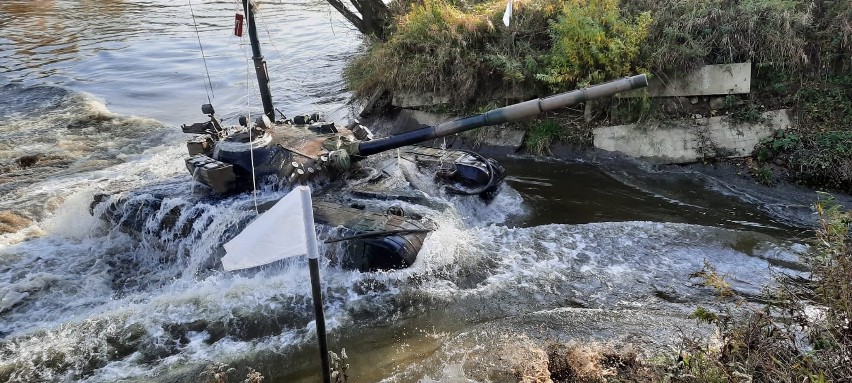 Podhalańczycy na poligonie w Nowej Dębie intensywnie ćwiczą. Także z pociskami Spike! (NAJNOWSZE ZDJĘCIA)