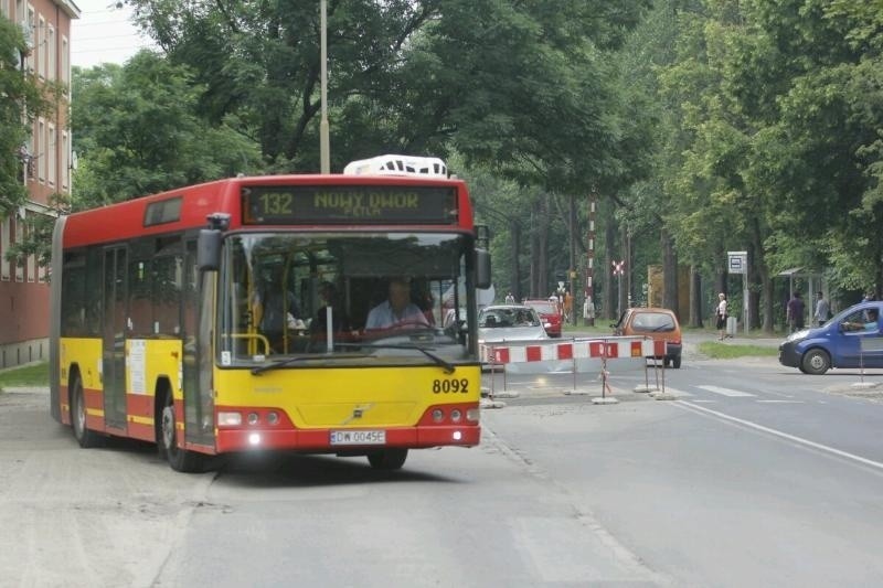 Dziura na Strzegomskiej została załatana