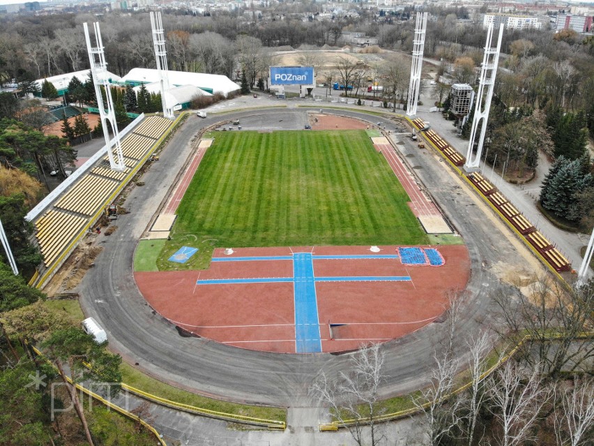 Obecnie na stadionie głównym położonym przy ulicy...