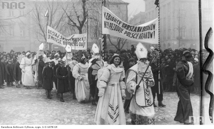 Przedwojenny Kraków. Święty Mikołaj był trochę nietypowy, bo...