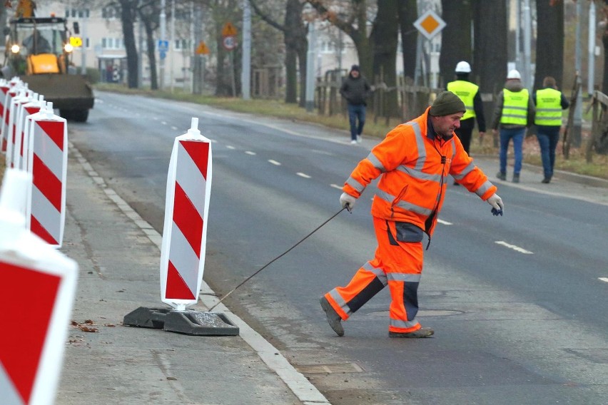 Kierowców na Biskupinie w weekend czekają duże zmiany w...