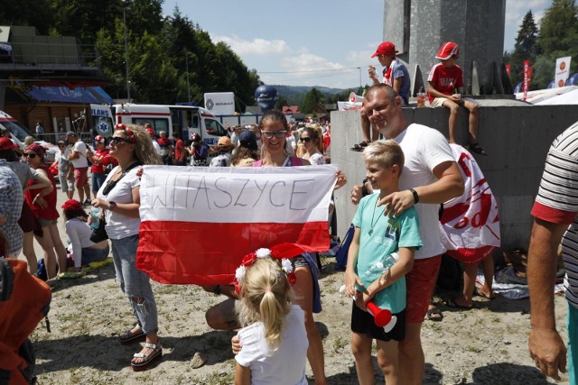 Zobacz kolejne zdjęcia. Przesuwaj zdjęcia w prawo - naciśnij strzałkę lub przycisk NASTĘPNE