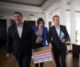 Prawie 20 tys. podpisów przeciw podwyżkom opłat miejskich w Łodzi