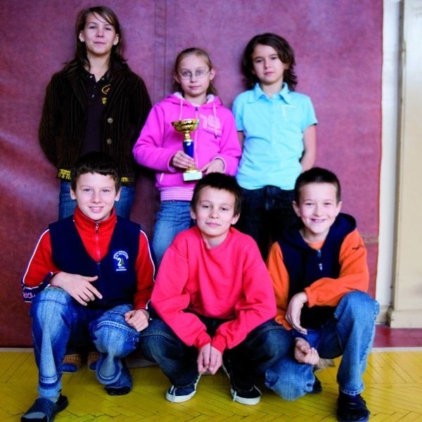 Młodzi tenisiści z Czarnej Białostockiej