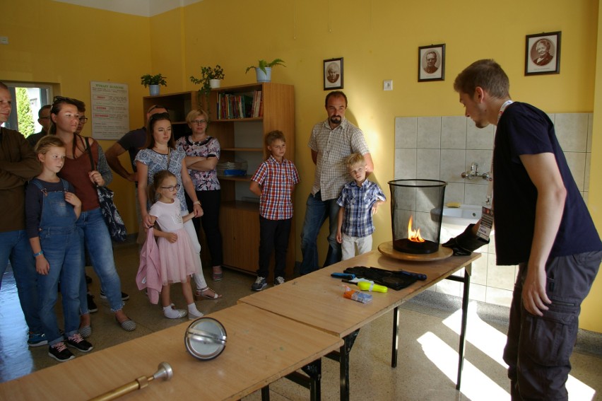 W Łużnej rządziły ogień woda, powietrze i ziemia. Za nami 10. Pogórzańskie Atrakcje Naukowe