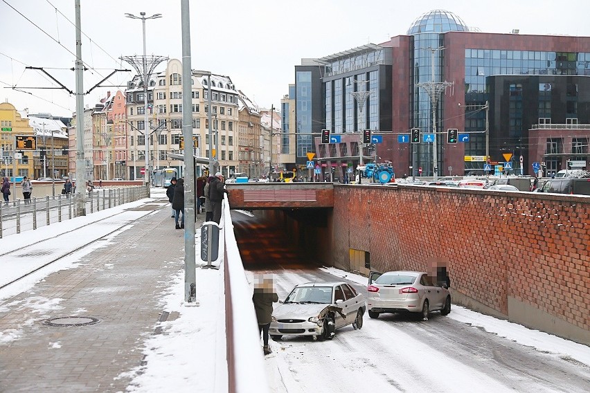 Wypadek w tunelu pod Placem Dominikańskim