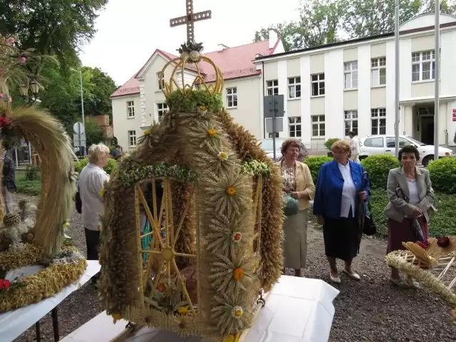 Jurorzy wybierali najpiękniejsze ozdoby i wieńce