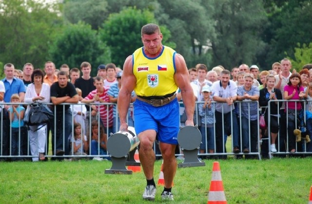 Podczas niedzielnych zawodów bezkonkurencyjny był Janusz Kułaga.
