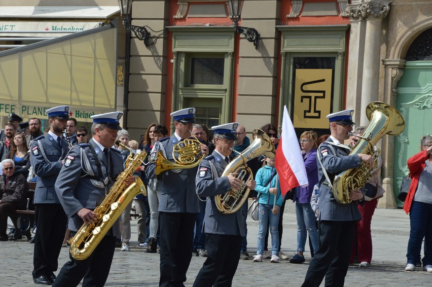 Obchody Dnia Flagi Rzeczypospolitej Polskiej na wrocławskim...