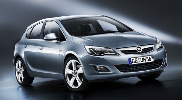 Nowy Opel Astra.