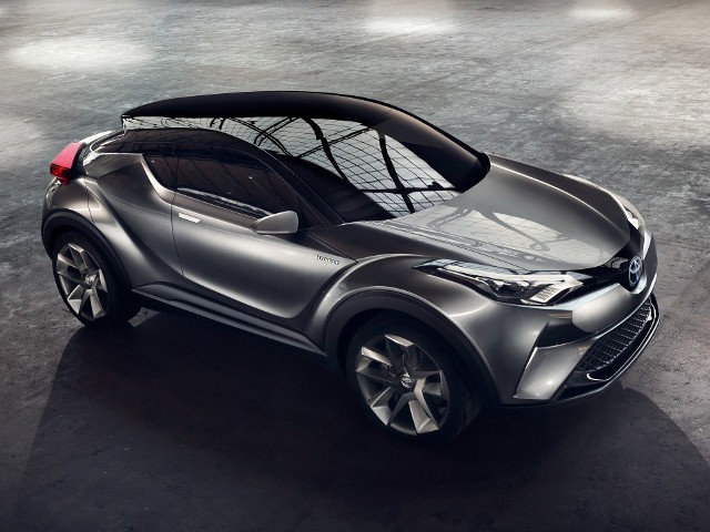 Bazą do stworzenia nowości ma być koncepcyjna Toyota CH-R, która debiutowała w 2015 roku we Frankfurcie / Fot. Toyota