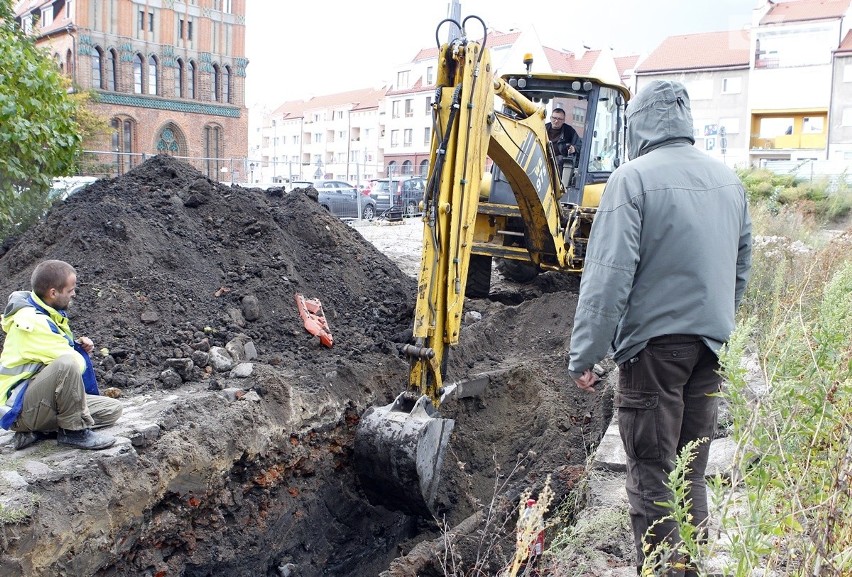 Ruszyła budowa nieruchomości po hotelu Arkona [ZDJĘCIA]