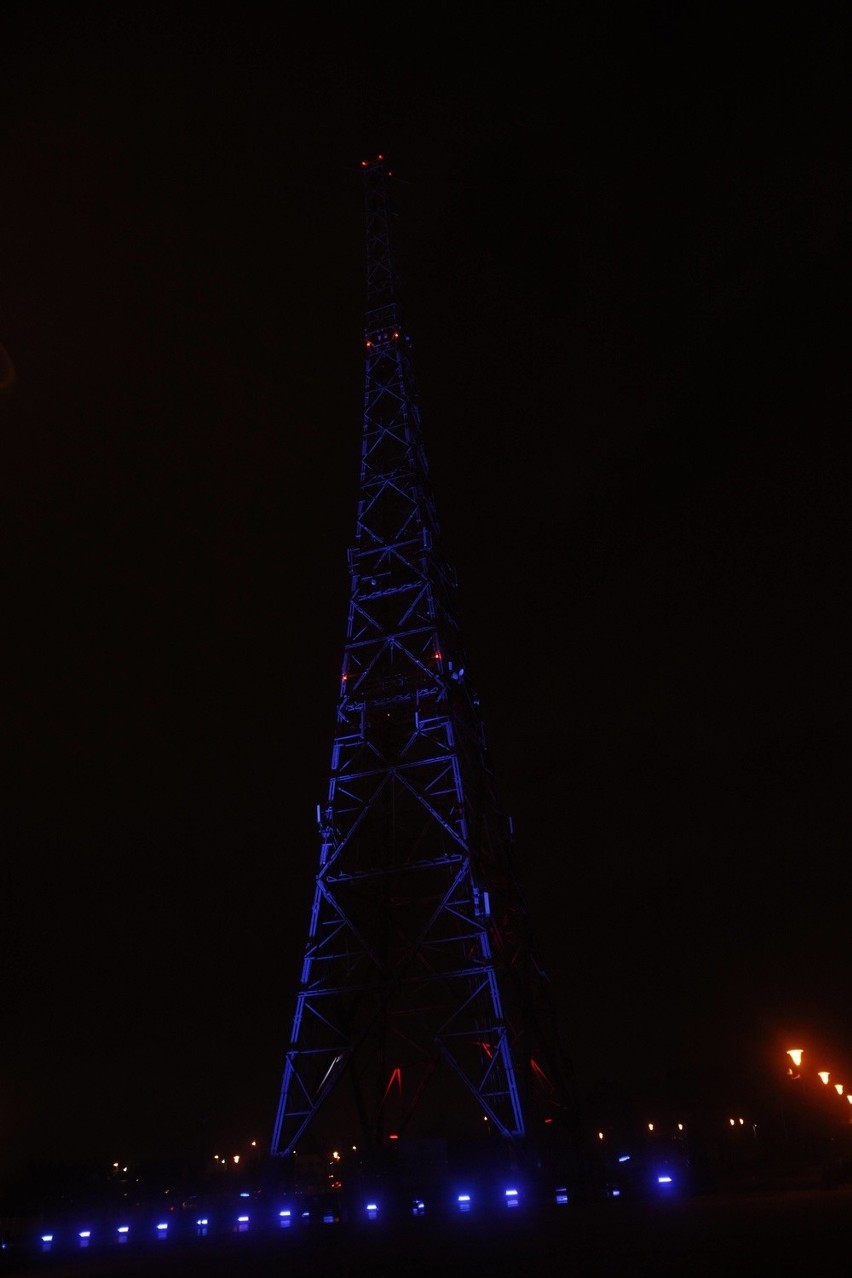 Iluminacja masztu radiostacji w Gliwicach