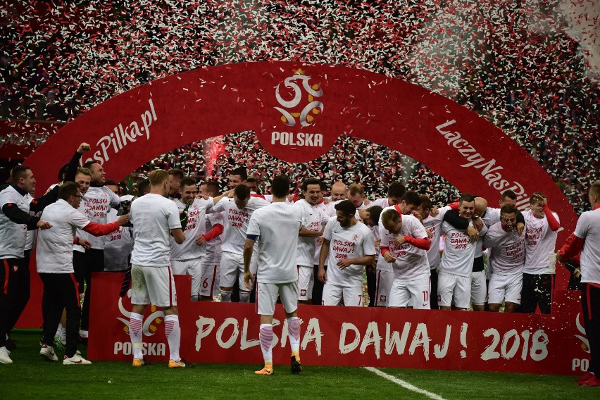 Polska awansowała do mundialu. Losowanie grup MŚ 2018 w...