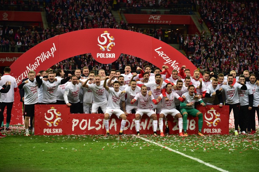 Polska awansowała do mundialu. Losowanie grup MŚ 2018 w...