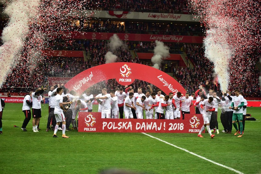 Polska awansowała do mundialu. Losowanie grup MŚ 2018 w...