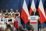 Jarosław Kaczyński w Nysie: "Nie musimy się zgadzać na taką Unię". Prezes PiS mówił także, że w Polsce mamy stronnictwa polskie i niemieckie