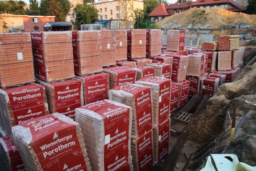 W Rudzie Śląskiej trwa budowa mieszkań komunalnych -...