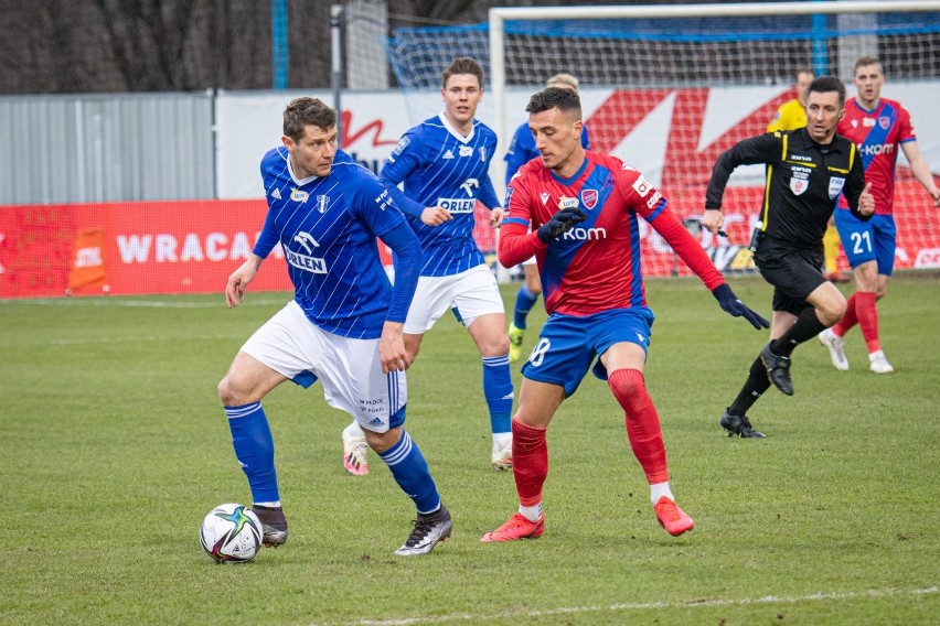 PKO Ekstraklasa. Wisła Płock wypuściła wynik 2:0. Ugrała tylko remis. Skuteczna gonitwa Rakowa Częstochowa