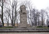 Inowrocławski pomnik krzywy, jak wieża w Pizie. A wszystko przez komunistów