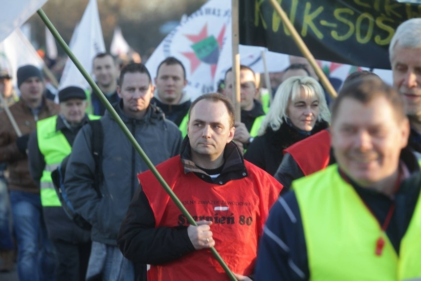 Strajk na Ślasku: górników popiera ONR, Górnik Zabrze, Straż Graniczna i... [LISTA POPARCIA]