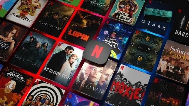 W 2022 roku 40 proc. Polaków korzystało z dostępu do filmów i seriali w ramach subskrypcji. Na przestrzeni lat popularność tego typu serwisów wciąż rośnie.