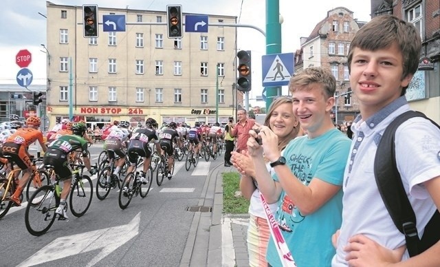 Tour de Pologne 2015 Centra miast przez które jadą kolarze będą wyłączone z ruchu.UTRUDNIENIA + MAPKI Katowice, Częstochowa, Dąbowa Górnicza, Jaworzno