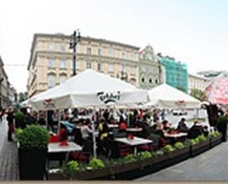 Tak wygląda restauracja Yummie na rynku w Krakowie. Kielecka zostanie otwarta w Galerii Echo. fot. Yummie