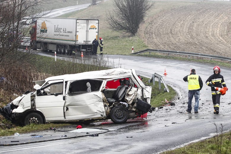 Pięć lat temu w Weryni doszło do tragicznego wypadku. Zginęli piłkarze związani z klubami z województwa świętokrzyskiego [ZDJĘCIA] 