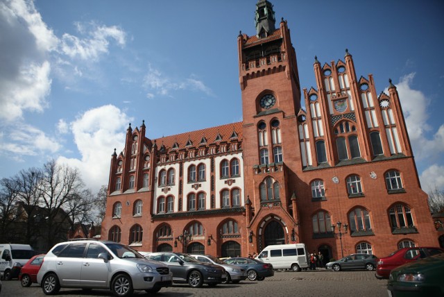 Jeden z pracowników słupskiego magistratu wpadł na nagrywaniu. Wiadomo, że rejestrował m.in. rozmowy z przełożonymi.