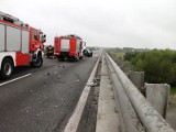 Wypadek na A4: Kierowcę zabrał śmigłowiec. Kierunek na Katowice zablokowany