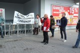 Pikieta przed sklepami Lidl w Katowicach. Solidarność protestuje