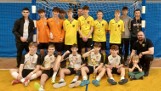 MKS Libiąż z Pucharem Burmistrza w młodzieżowym halowym turnieju piłkarskim. ZDJĘCIA